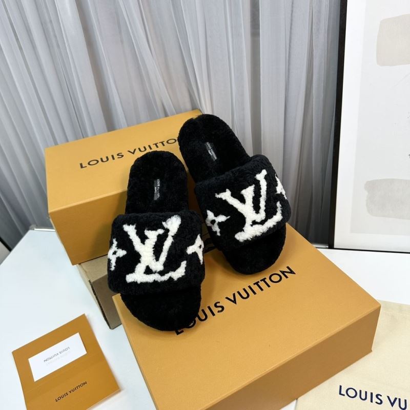 Louis Vuitton Slippers